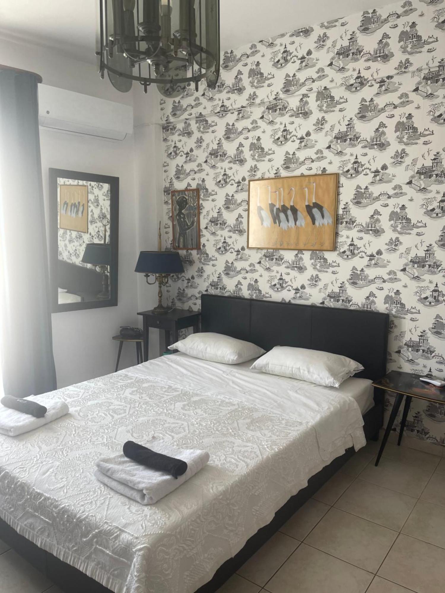 Retire Flat In The Heart Of City Ираклио Екстериор снимка